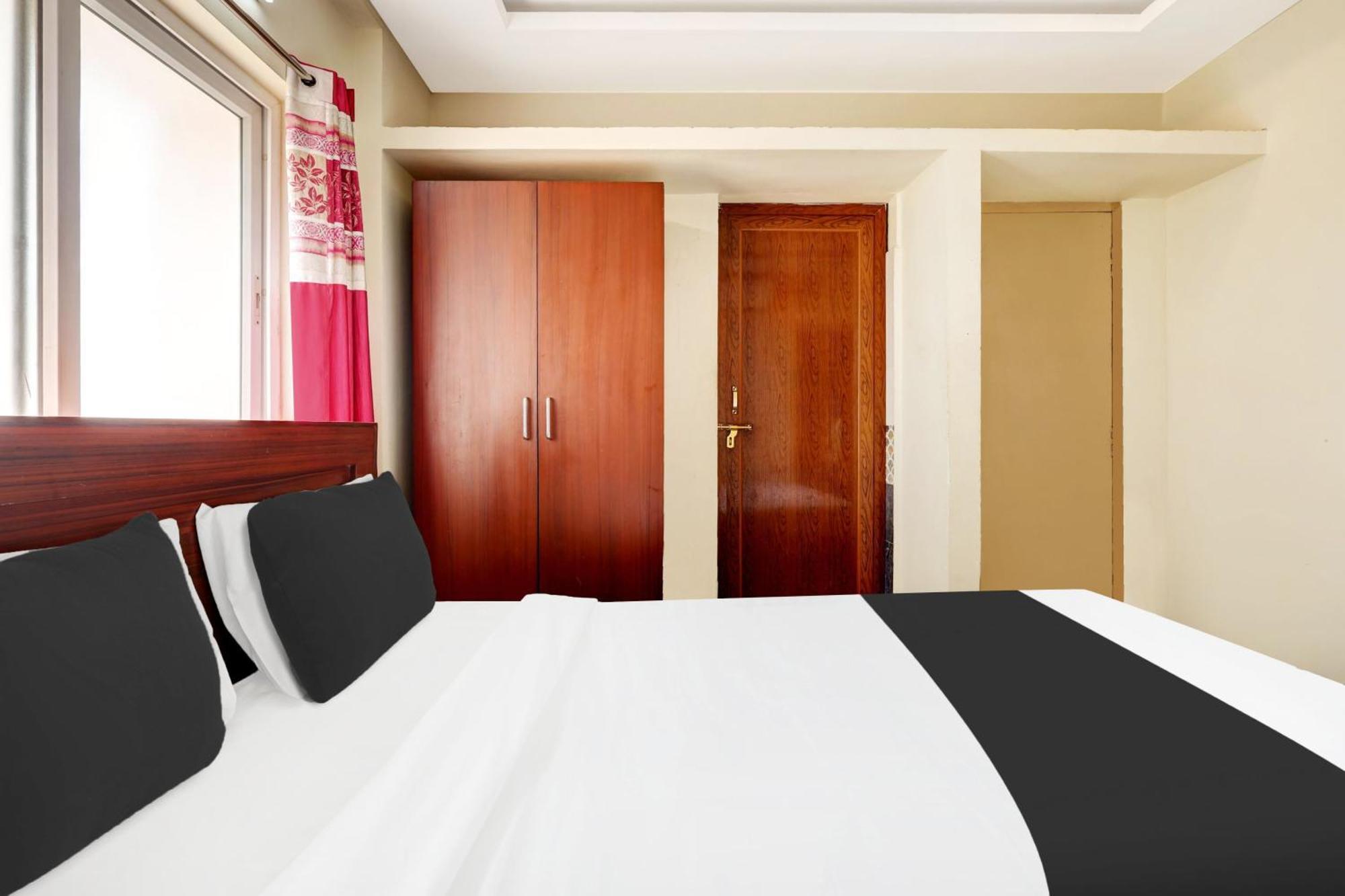 Hotel O Adaaran Ocean Homes Visakhapatnam Exteriör bild